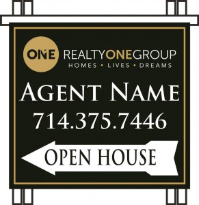Realty-One-Group-Plastic-Aframe-Open-House